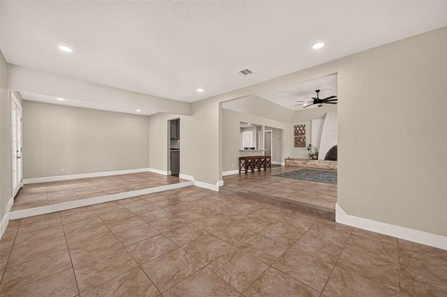 4012 Chile Drive, Pasadena, TX 77504
