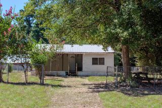 616 Ponderosa Drive, Onalaska, TX 77360