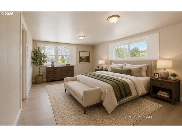 10244 Sw 40TH Ave, Portland, OR 97219