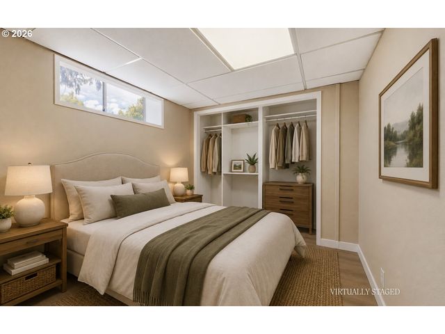 10244 Sw 40TH Ave, Portland, OR 97219