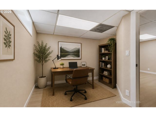 10244 Sw 40TH Ave, Portland, OR 97219