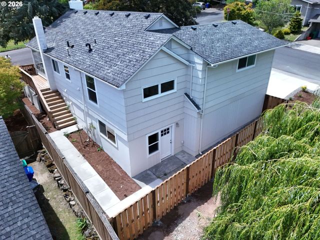 10244 Sw 40TH Ave, Portland, OR 97219