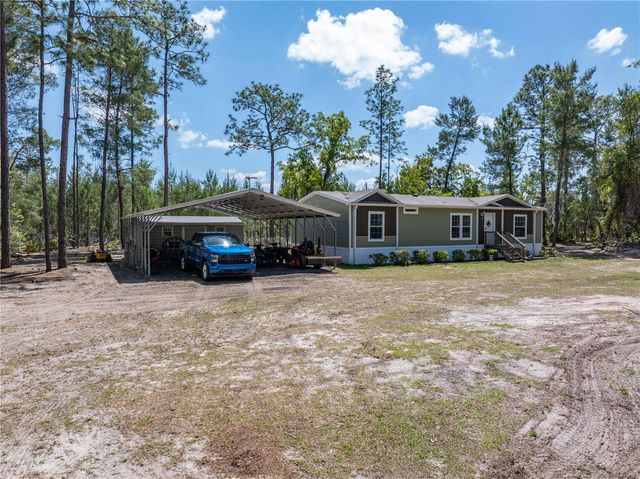 221 MAGNOLIA ROAD, Hawthorne, FL 32640