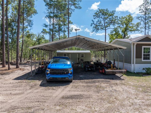 221 MAGNOLIA ROAD, Hawthorne, FL 32640
