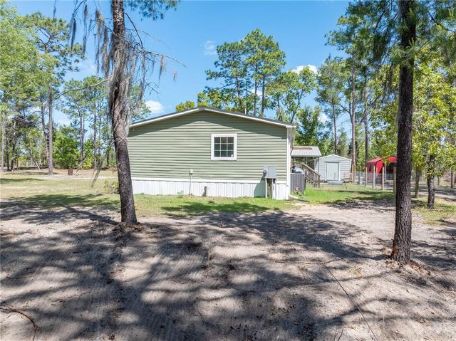 221 MAGNOLIA ROAD, Hawthorne, FL 32640