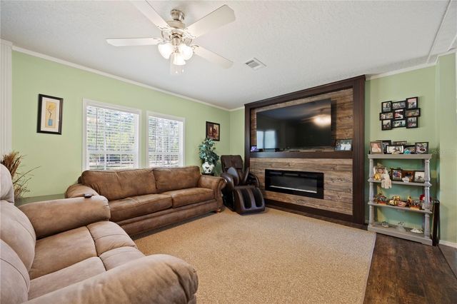 221 MAGNOLIA ROAD, Hawthorne, FL 32640