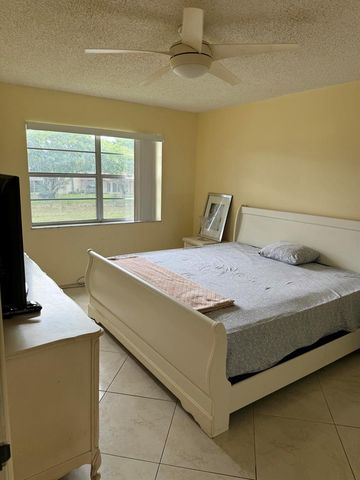 133 Lake Carol Drive 133, West Palm Beach, FL 33411