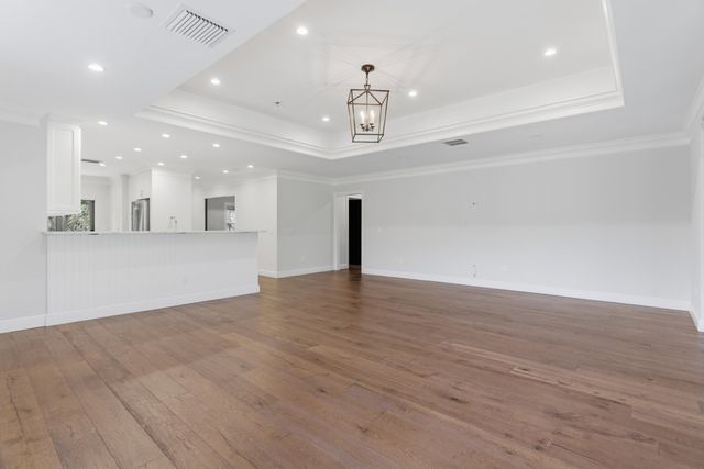 2810 Polo Island Drive C202, Wellington, FL 33414