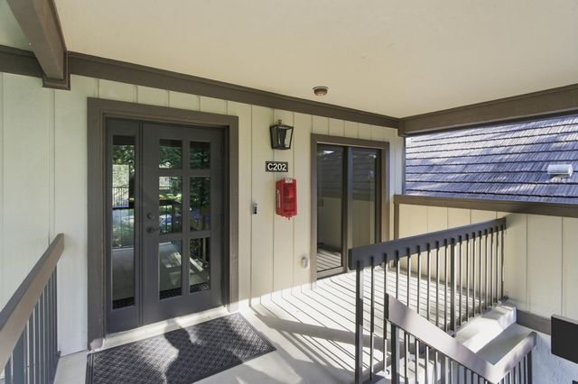 2810 Polo Island Drive C202, Wellington, FL 33414