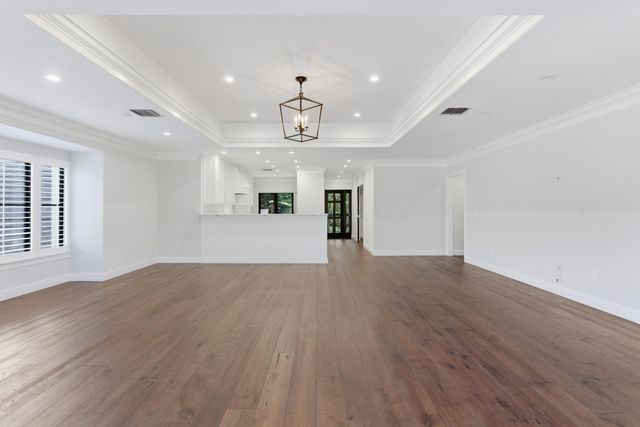 2810 Polo Island Drive C202, Wellington, FL 33414