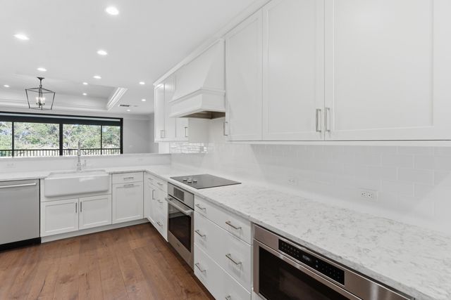 2810 Polo Island Drive C202, Wellington, FL 33414