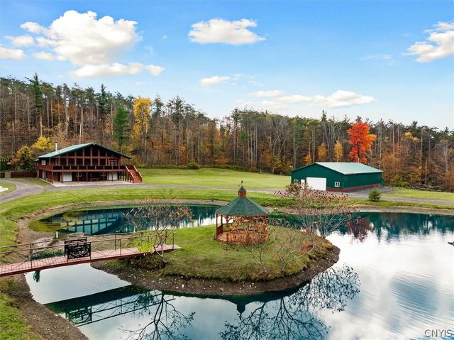 289 Twin Ponds Drive, Newport, NY 13350