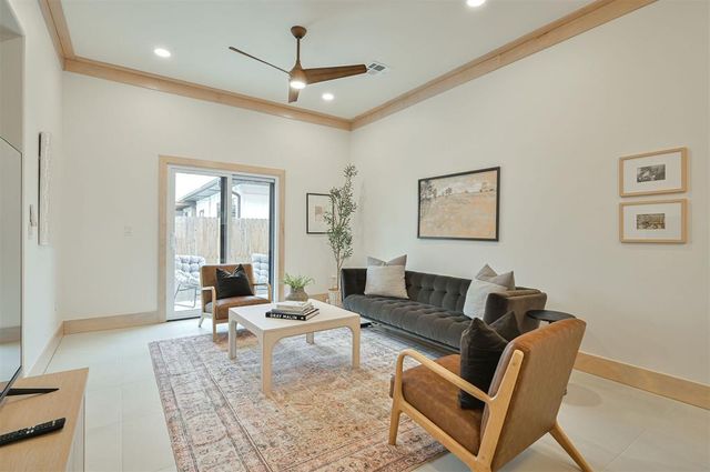 1625 N College Avenue, Oklahoma City, OK 73106