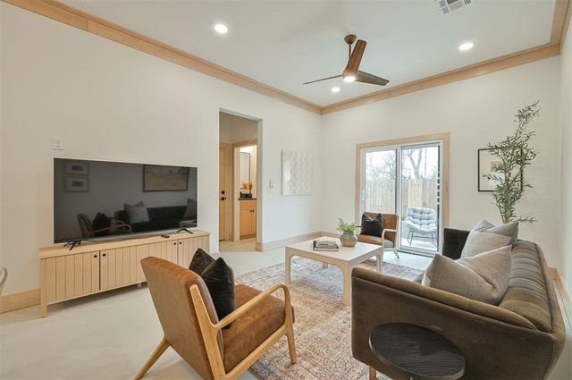 1625 N College Avenue, Oklahoma City, OK 73106