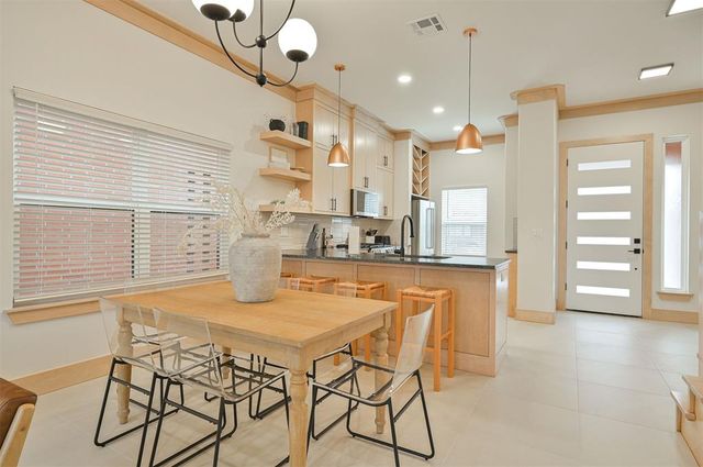 1625 N College Avenue, Oklahoma City, OK 73106