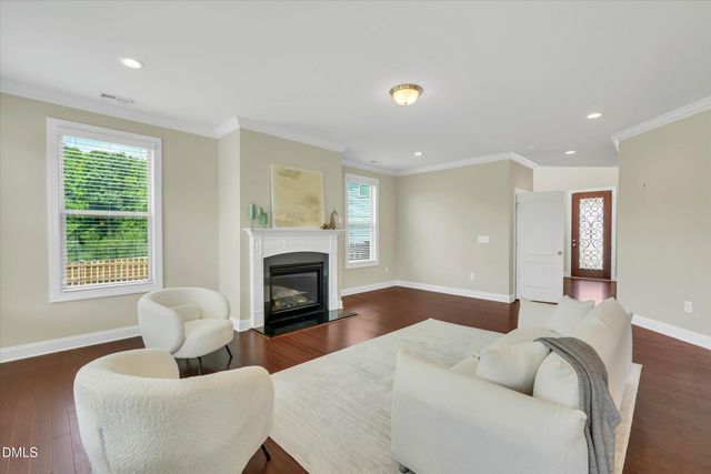105 Canoe Brook Court, Durham, NC 27713