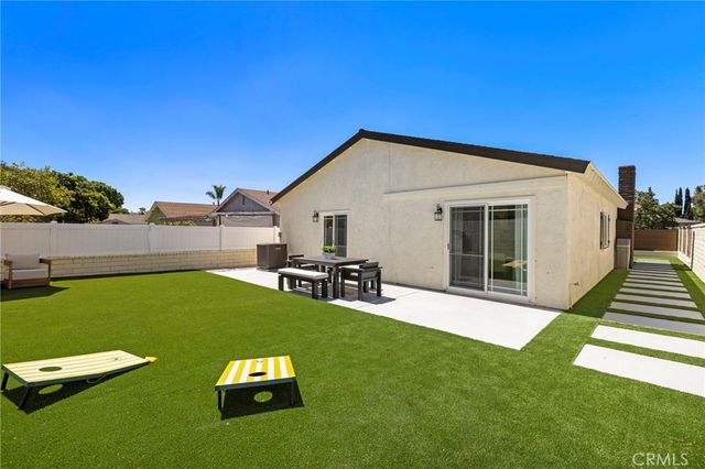27002 El Retiro, Mission Viejo, CA 92692