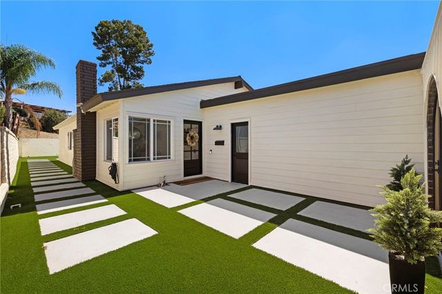 27002 El Retiro, Mission Viejo, CA 92692