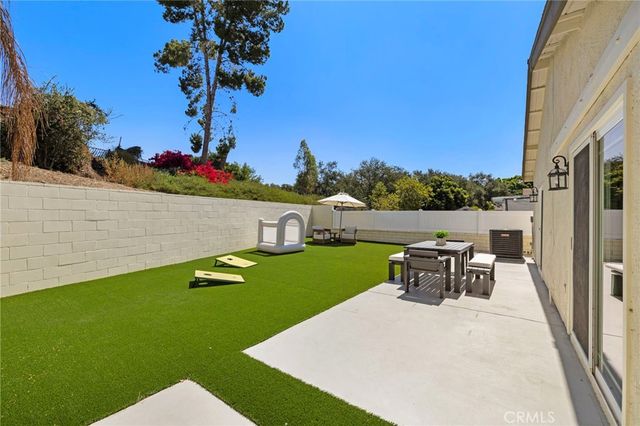27002 El Retiro, Mission Viejo, CA 92692