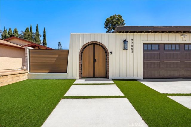 27002 El Retiro, Mission Viejo, CA 92692