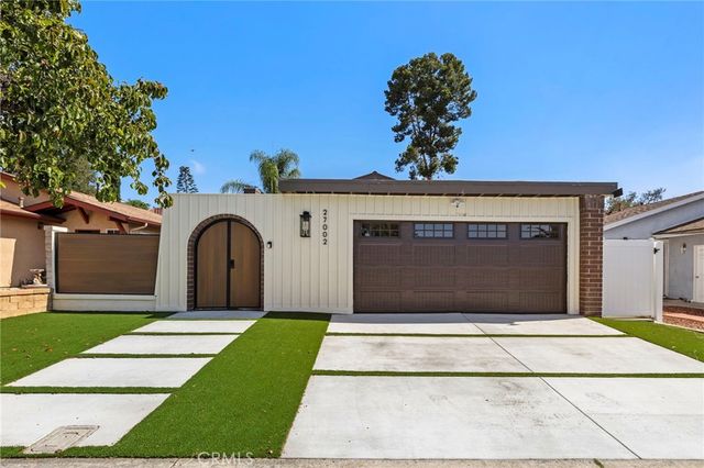 27002 El Retiro, Mission Viejo, CA 92692