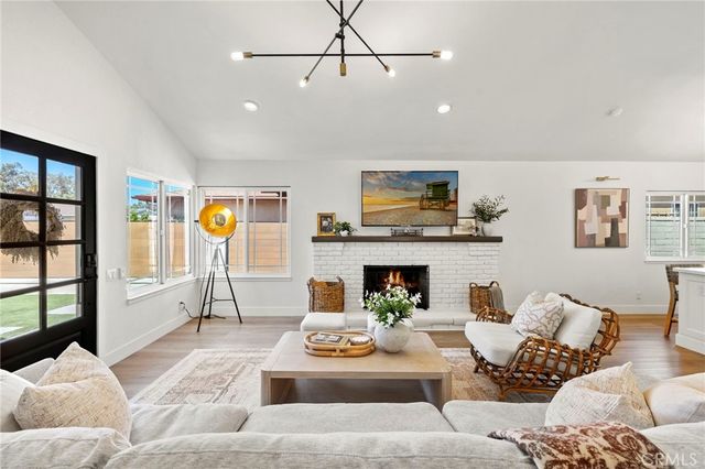 27002 El Retiro, Mission Viejo, CA 92692