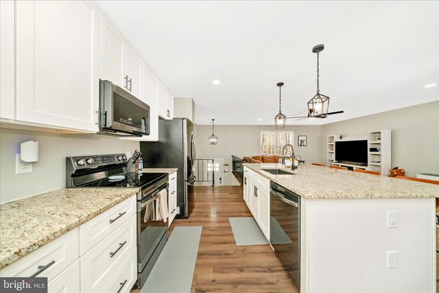 3860 MOONBEAM AVE, Huntingtown, MD 20639