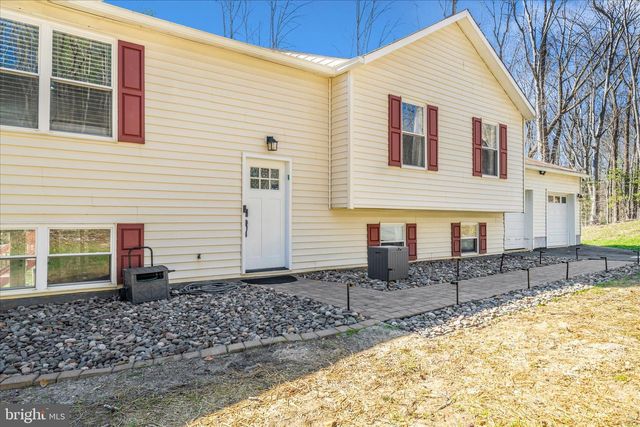 3860 MOONBEAM AVE, Huntingtown, MD 20639