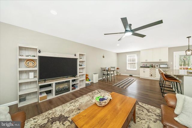 3860 MOONBEAM AVE, Huntingtown, MD 20639