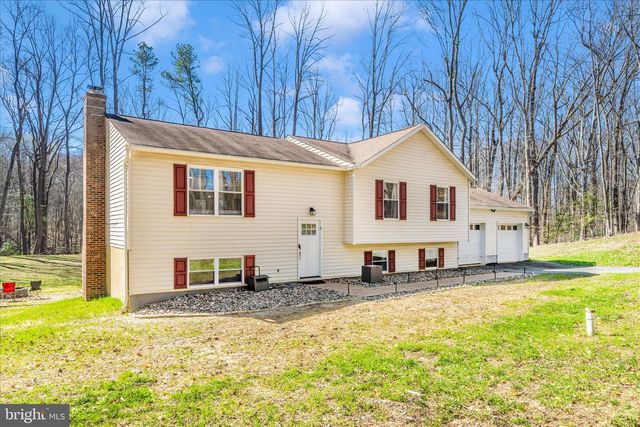 3860 MOONBEAM AVE, Huntingtown, MD 20639