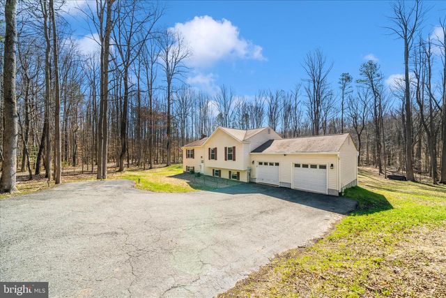 3860 MOONBEAM AVE, Huntingtown, MD 20639