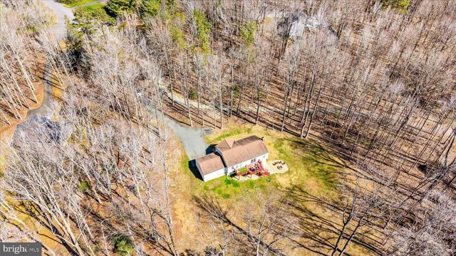 3860 MOONBEAM AVE, Huntingtown, MD 20639