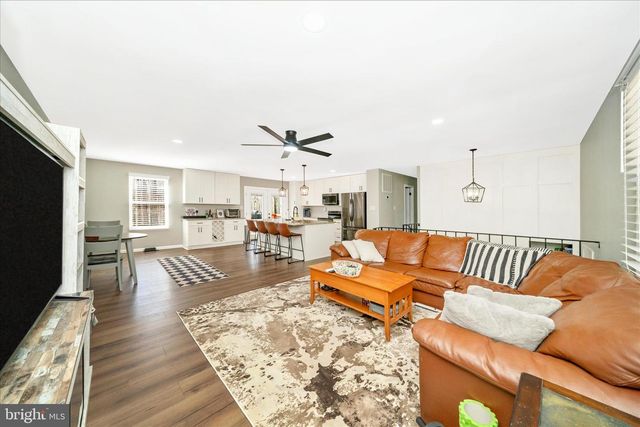 3860 MOONBEAM AVE, Huntingtown, MD 20639