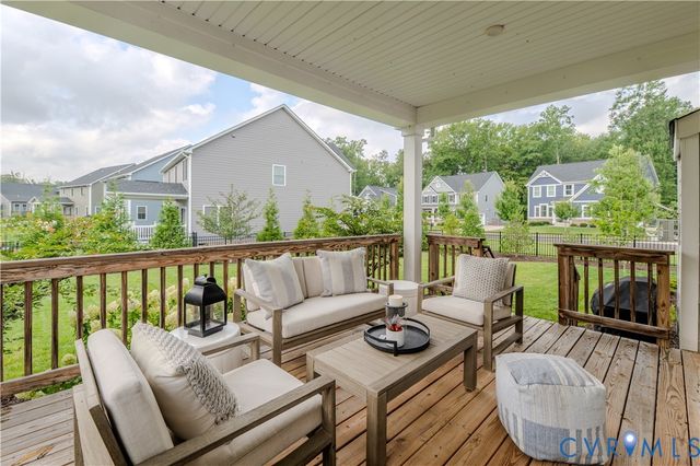 3506 Seaford Crossing Dr, Chesterfield, VA 23113