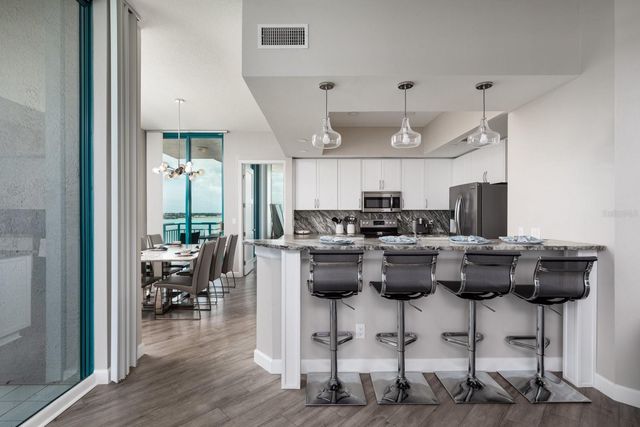 1560 GULF BOULEVARD 1106, Clearwater Beach, FL 33767
