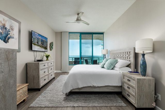 1560 GULF BOULEVARD 1106, Clearwater Beach, FL 33767