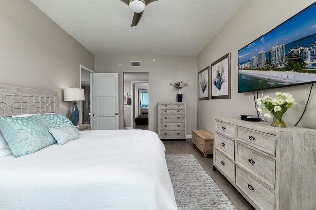 1560 GULF BOULEVARD 1106, Clearwater Beach, FL 33767