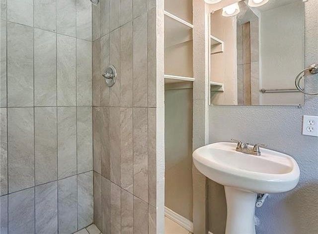 3821 Bonnie Drive, Fort Worth, TX 76116