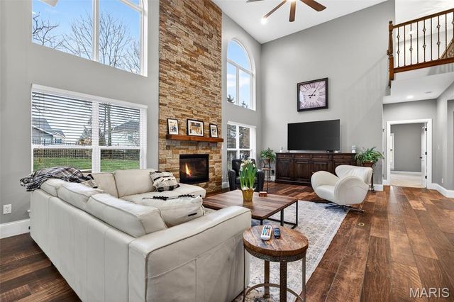 22 Fall Flower Court, Eureka, MO 63025