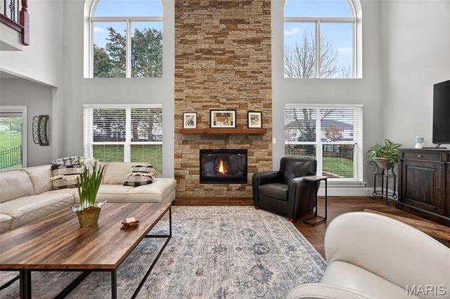 22 Fall Flower Court, Eureka, MO 63025