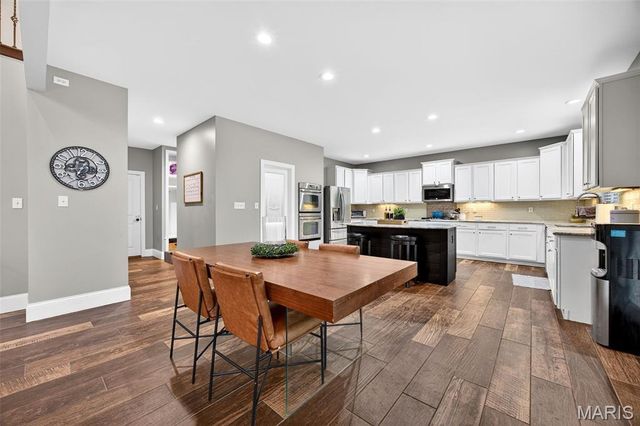 22 Fall Flower Court, Eureka, MO 63025