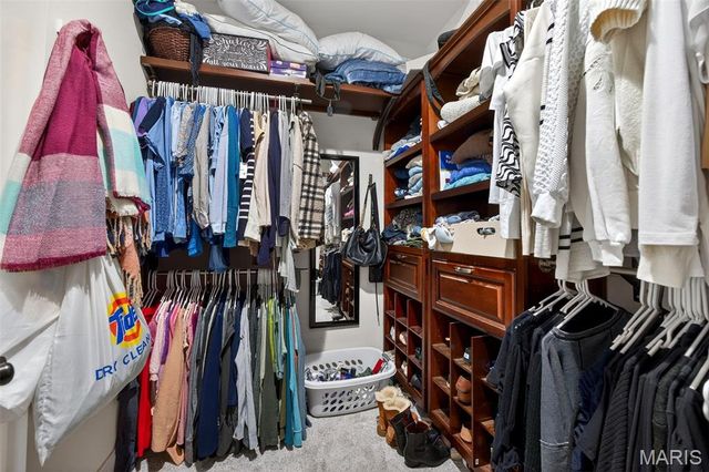 22 Fall Flower Court, Eureka, MO 63025