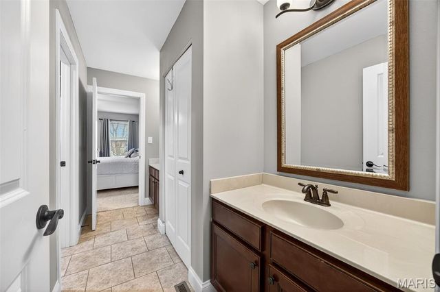 22 Fall Flower Court, Eureka, MO 63025