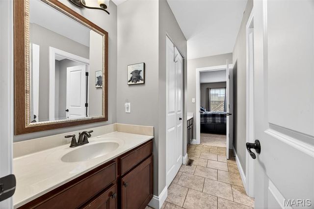 22 Fall Flower Court, Eureka, MO 63025