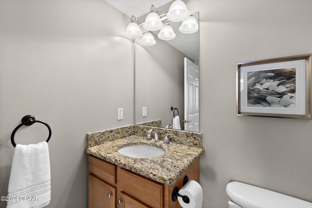 2071 S Atlantic Ave Apt 305, Daytona Beach Shores, FL 32118