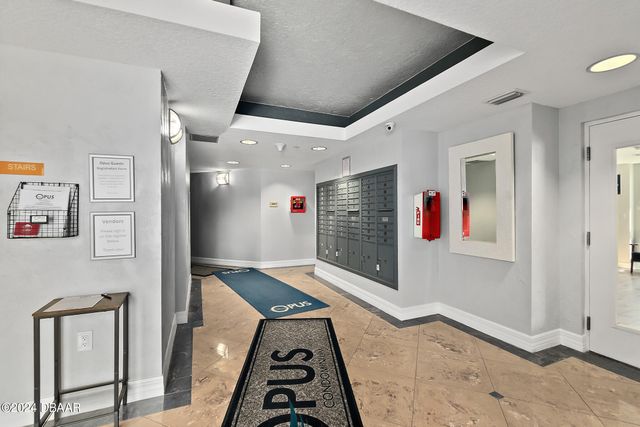 2071 S Atlantic Ave Apt 305, Daytona Beach Shores, FL 32118