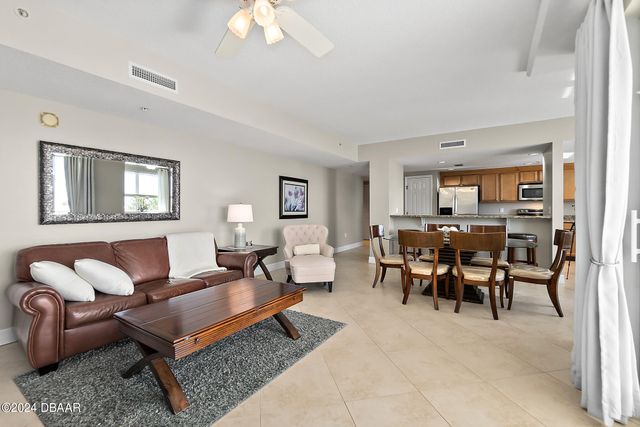 2071 S Atlantic Ave Apt 305, Daytona Beach Shores, FL 32118