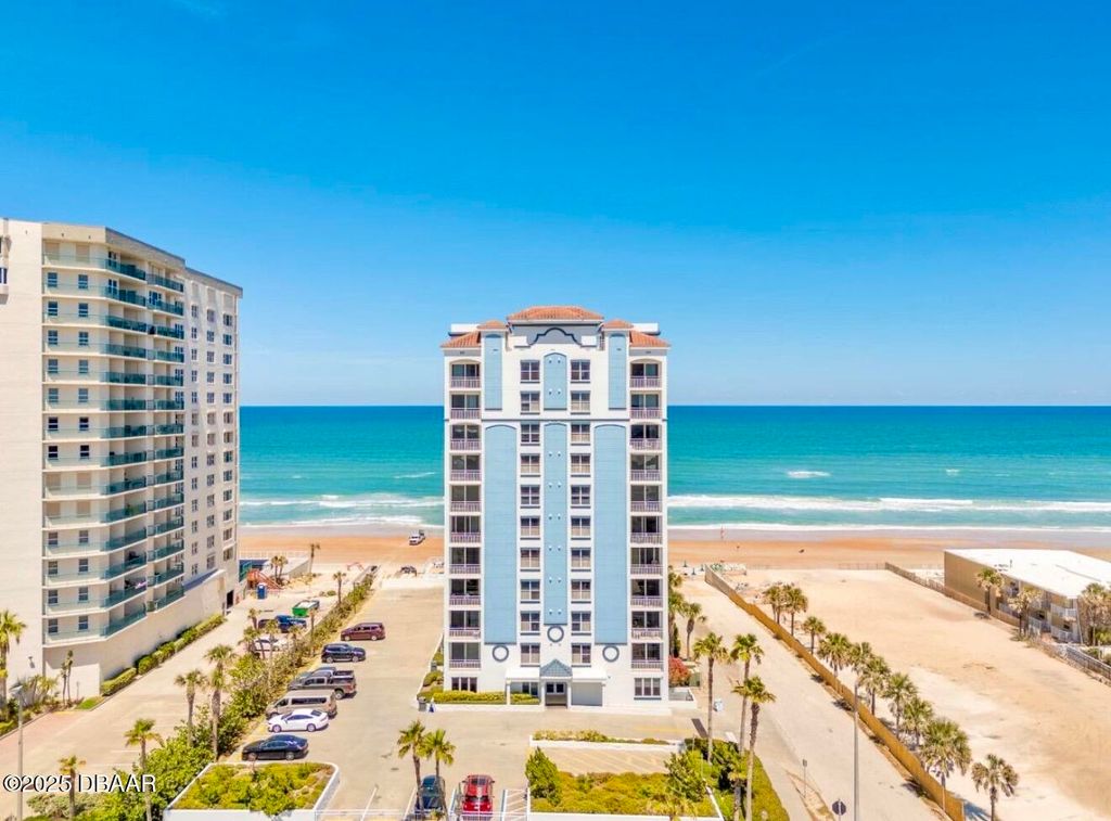 2071 S Atlantic Ave Apt 305, Daytona Beach Shores, FL 32118