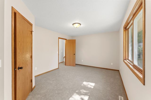24301 E Typo Drive NE, Stacy, MN 55079