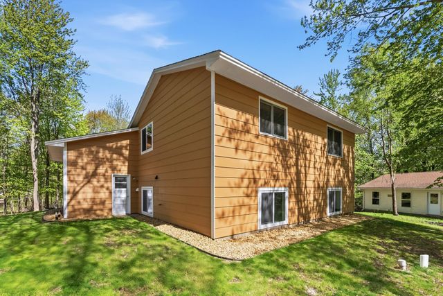 24301 E Typo Drive NE, Stacy, MN 55079